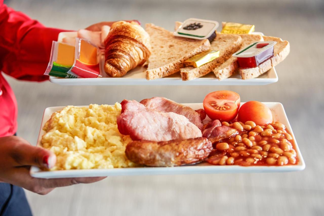 Ibis London Barking Hotel Barking  Ngoại thất bức ảnh