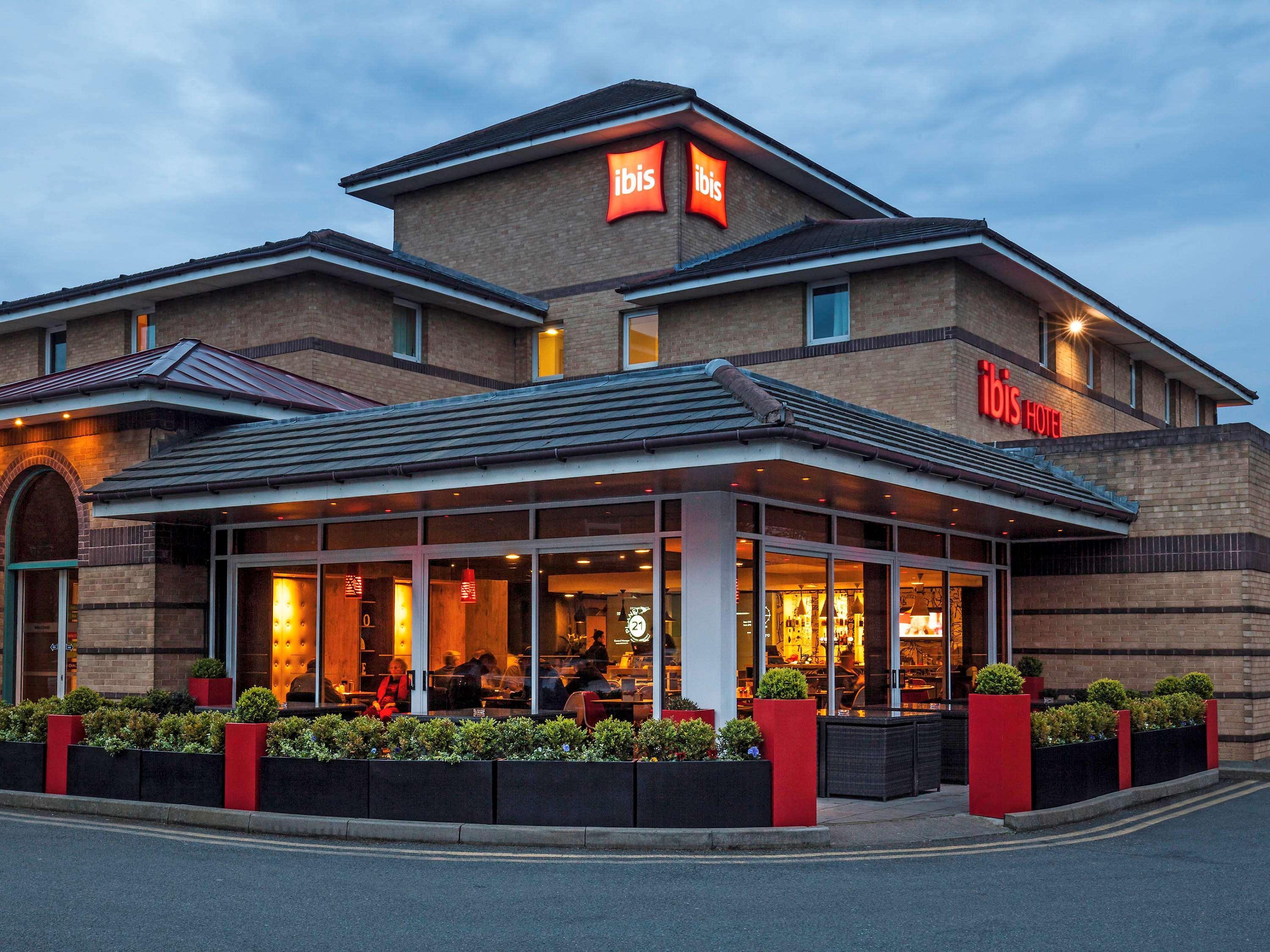 Ibis London Barking Hotel Barking  Ngoại thất bức ảnh