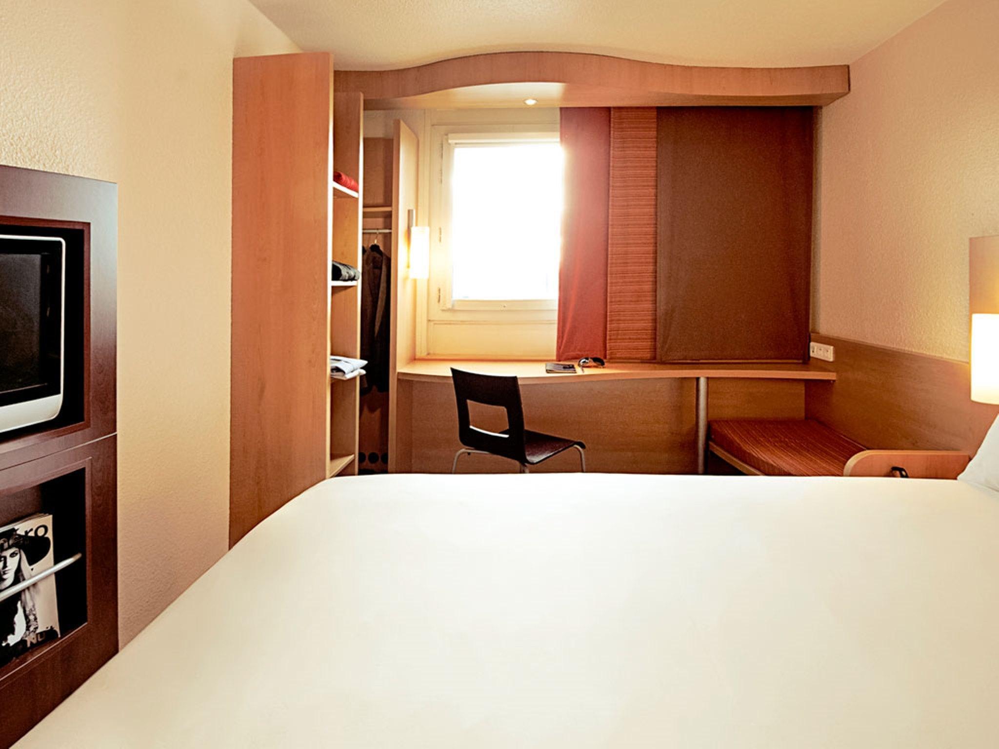Ibis London Barking Hotel Barking  Ngoại thất bức ảnh