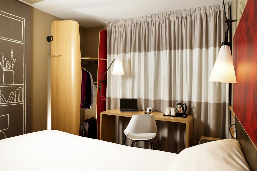 Ibis London Barking Hotel Barking  Ngoại thất bức ảnh